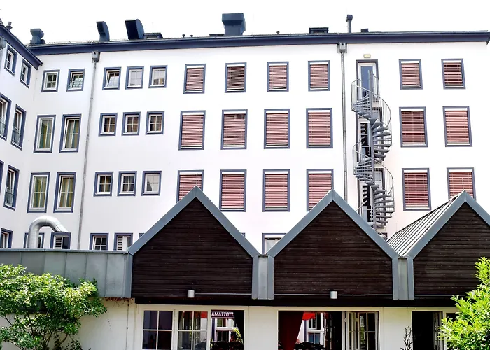 XII Apostel Albergo Köln